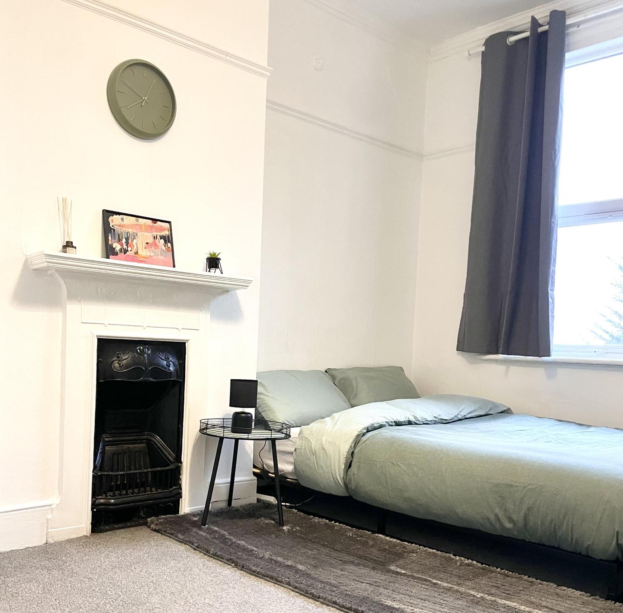 Cosy Double Rooms A Stones Throw From Wembley Stadium Londyn Zewnętrze zdjęcie